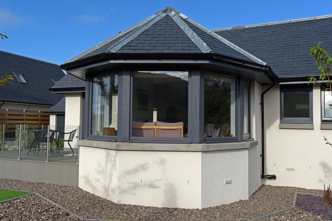 Specialist render and Roof Specialist render and Roof