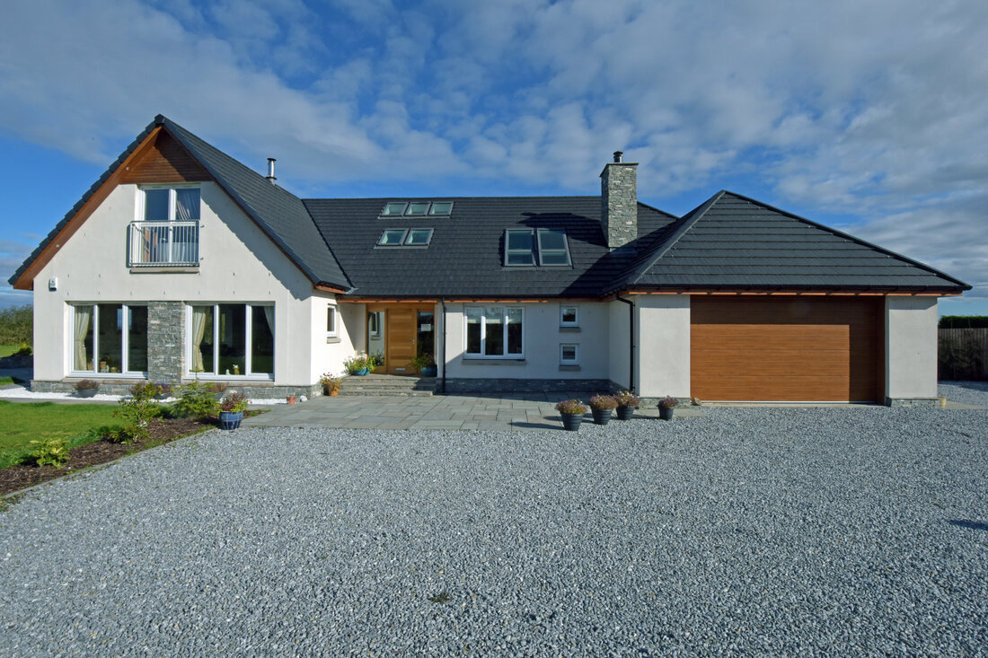 Specialist render and Roof Specialist render and Roof